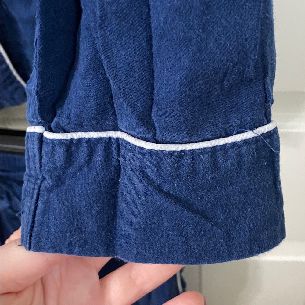 Lauren Ralph Lauren navy/white piping long sleeve notch collar button up pj set - Picture 6 of 10